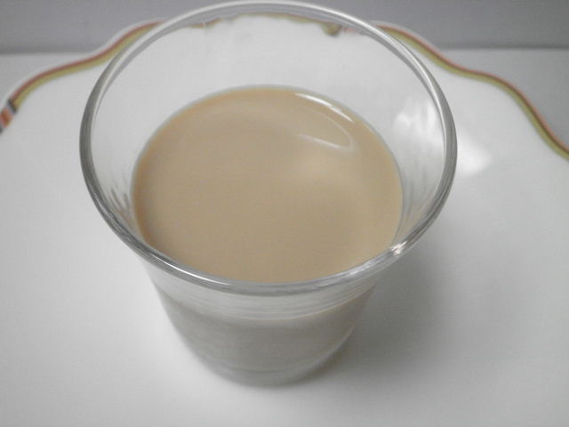 ミルクで抽出したおいしカフェラテ04